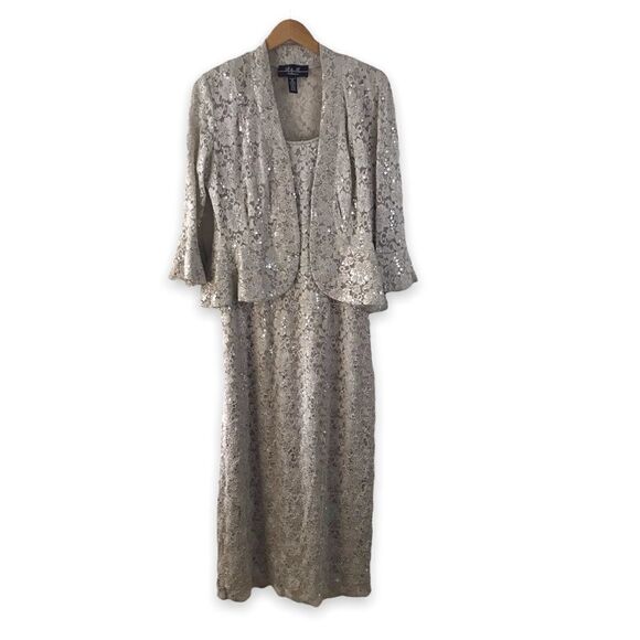 R&M Collection 2-piece dress - Picture 1 of 11
